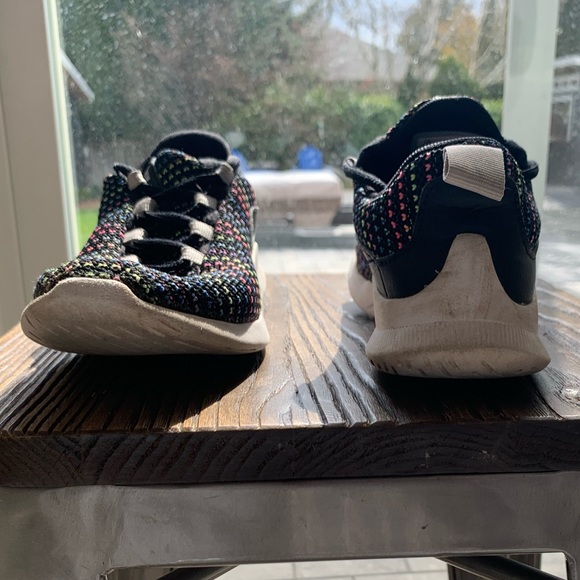 Nike Viale SE Girls’ Sneakers AQ9646-002 size 2.5 - Picture 2 of 5